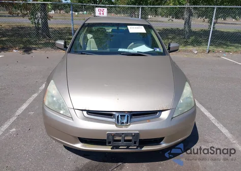 2004 Honda Accord 2.4 Lx z USA, uszkodzony, nr VIN 1HGCM56364A069177